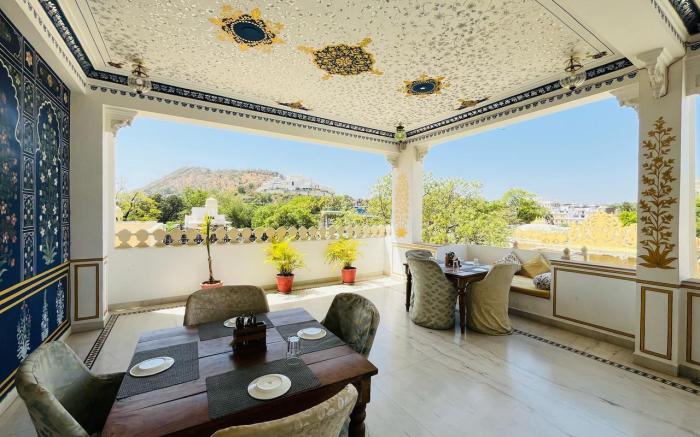Boheda Palace Medi Pe  Cafe & Restaurant City View