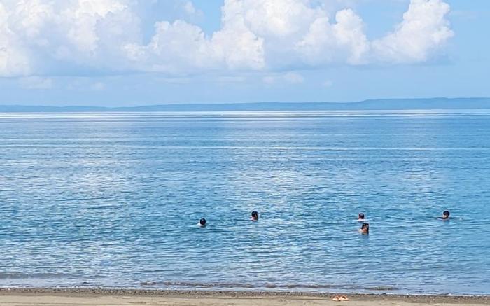 JD Duplex Beach House Infanta Quezon