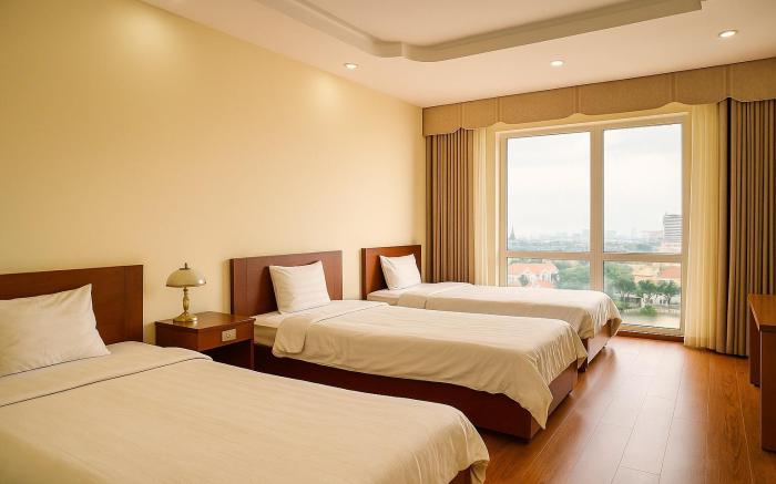 Phù Đổng Hotel