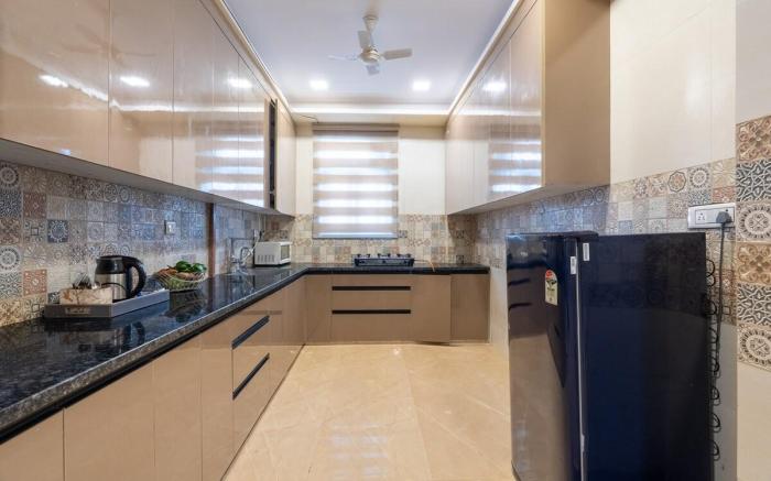 Homlee-Legacy 3BHK Flat in Central DEL-Lift