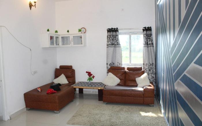 DRZ Farm Stay with Private Pool |2BR| by Homeyhuts