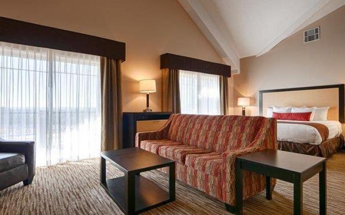 Best Western PLUS Landmark Hotel