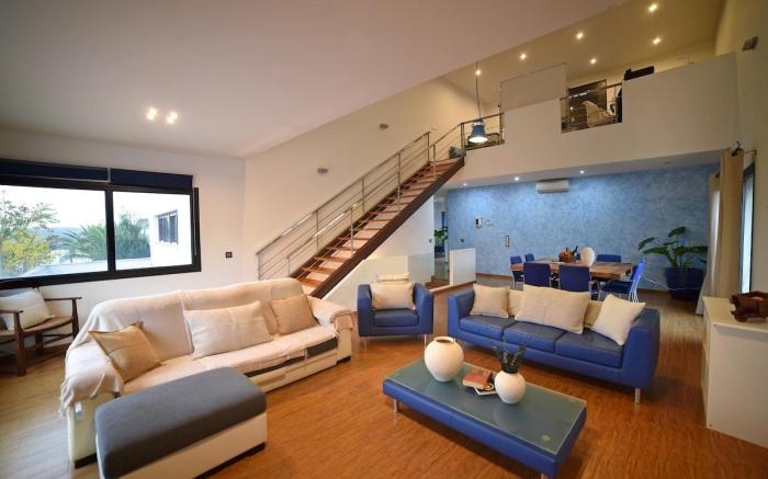 Villa Galiana by Florentia Homes
