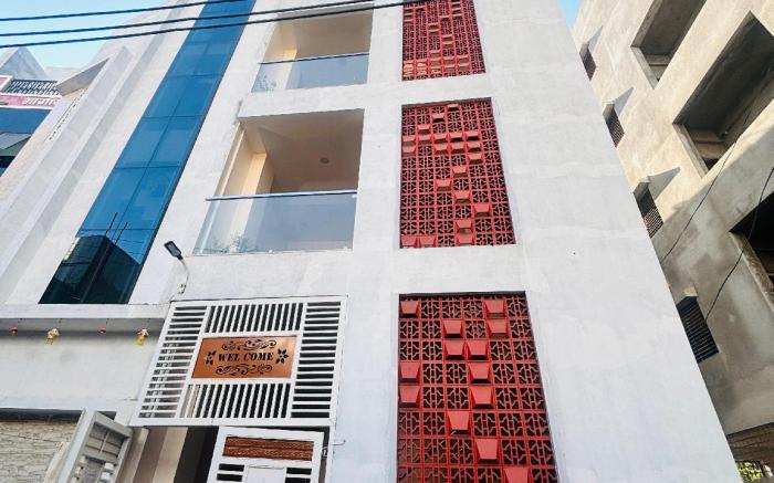 Chhatrachhaya Bhakt Niwas