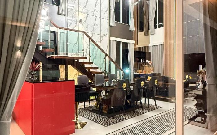 De Flourishing Hill Escape 