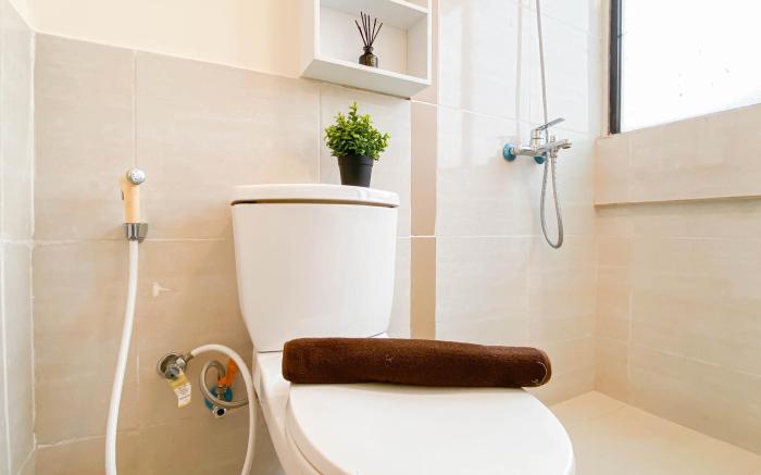 Spacious 2BR at Meikarta Apartment By Travelio