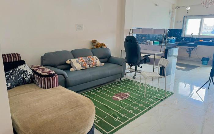 Grand Luxury Flat & Green Views 2BHK
