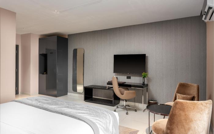 The Bickkley Park Hotel Limited