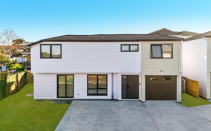 Stylish 3BR Retreat Near Auckland Airport