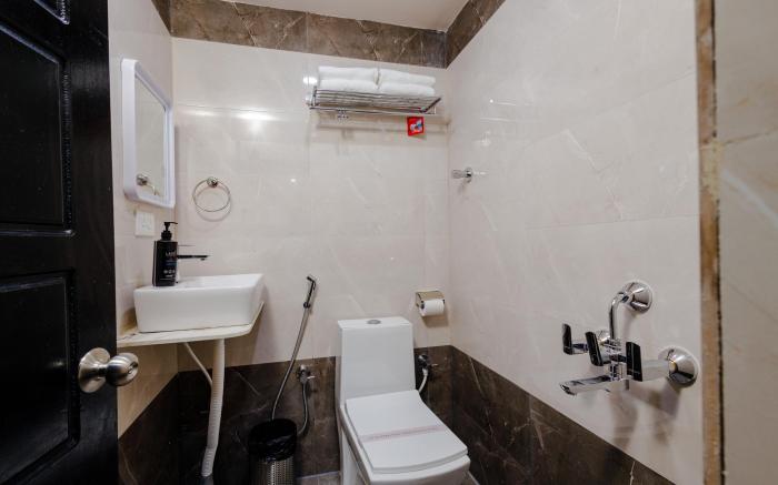 BESTAAY  (A BOUTIQUE HOTEL)