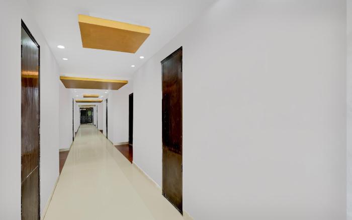 Collection O Taj Empire