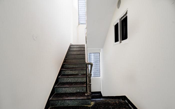 Hotel O RR GRAND STAY