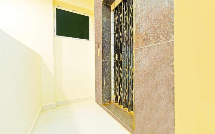Hotel O Sanath Nagar Near Railway Station