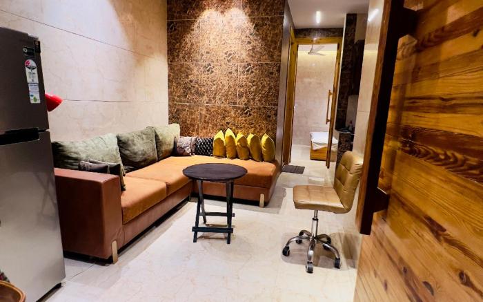 Divine Studios Rajouri Garden