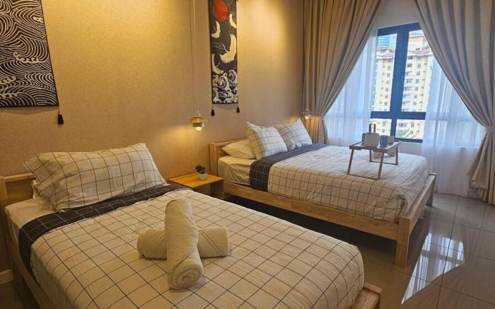 10pax Comfy Homestay 5 Min-MITEC
