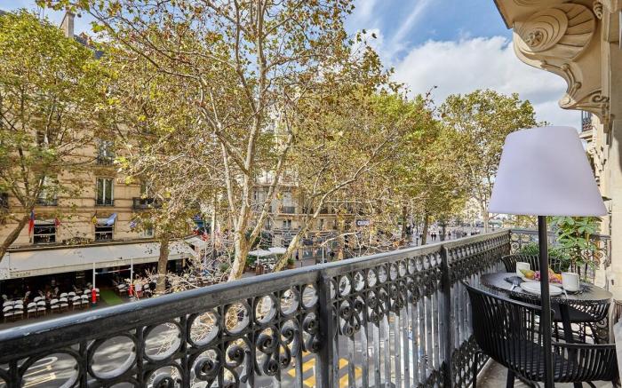 Superb New 1 bedroom flat Notre Dame de Paris