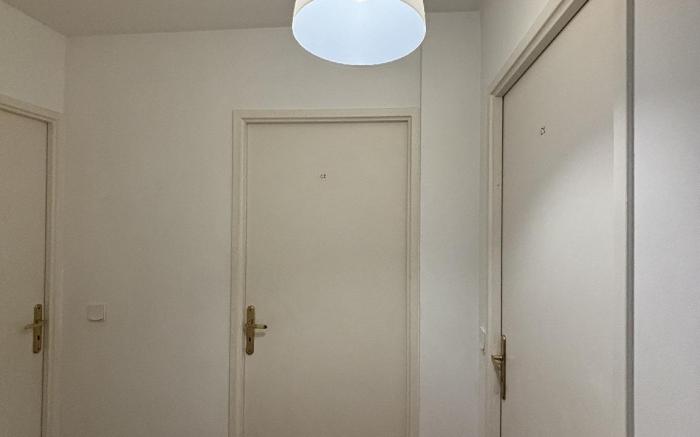 Cozy Room with Private Bathroom near LaDefense