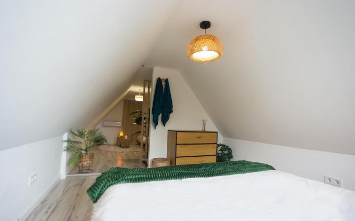The Hajdu Hide-Away
