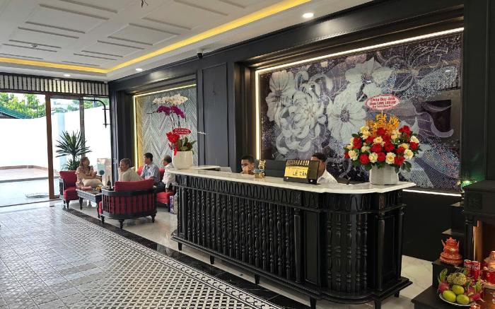 Love Luxury Hotel Vuon Lai