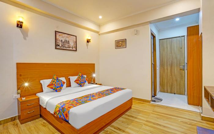 FabHotel The Viraaj - Gaur city mall