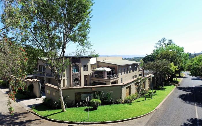 Leonardos Guesthouse 