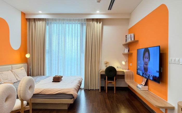 Luxe Suite - Rooftop Pool & Private Gym in Hanoi