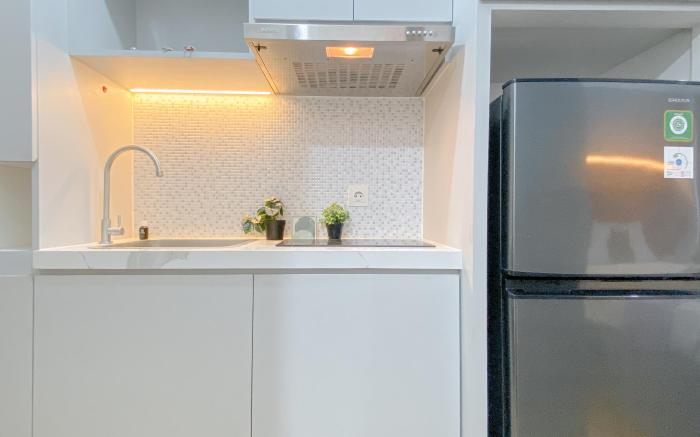 Warm Studio at Tifolia Apartment By Travelio