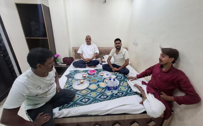 Kashi nagari Home Stay