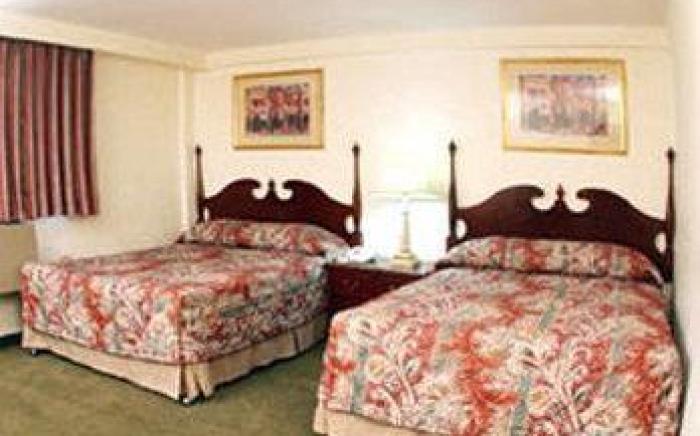 Hotel Plaza Calzada