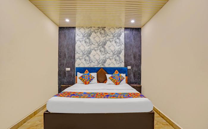 FabHotel Angel Pink Residency