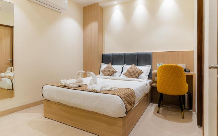 GREEN GARDEN CAFE & HOTEL