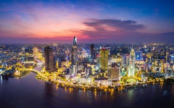YOURS tower - Kieu Brigde - Airport