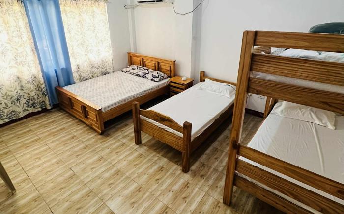 Camiguin Travellers Inn