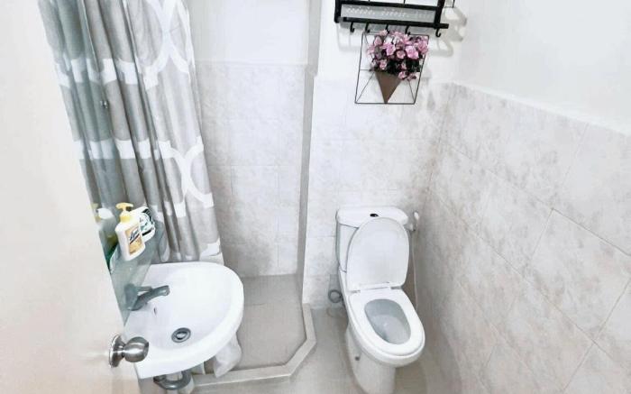 Seawind Condo Near Airport