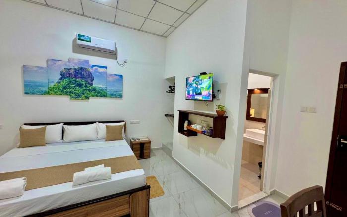 Lake Breeze Villa