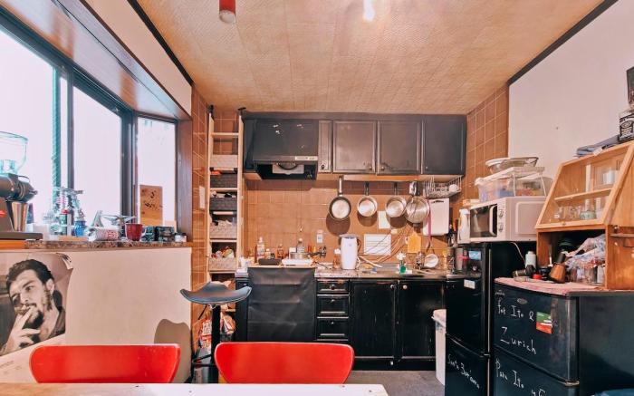 Private single room 3F-Y with shared bath & toilet