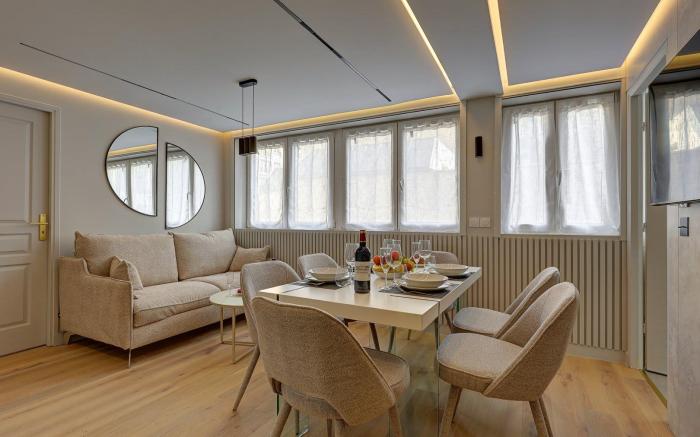 Superb AC Apartment Champs de Mars Eiffel Tower