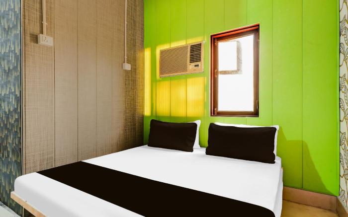 Hotel O Shotel