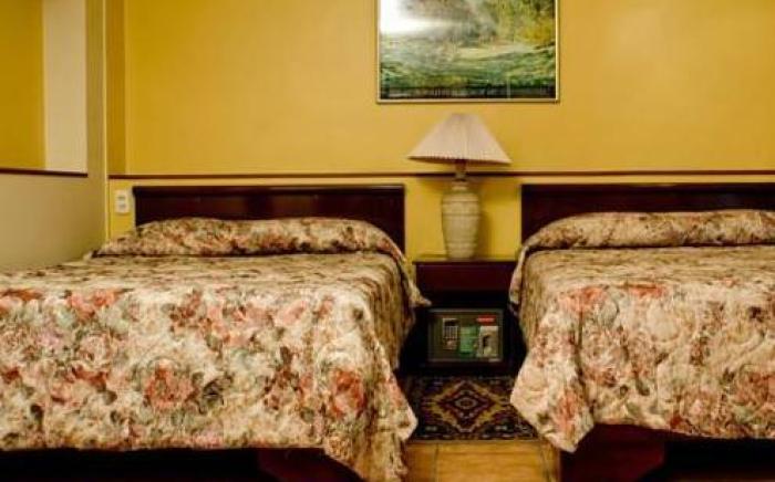 Hotel Puerta del Sol - San Jose Airport