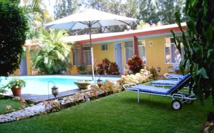 Hotel Puerta del Sol - San Jose Airport