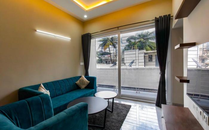 Plush 1BHK Breakfast & Laundry - HSR, Koramangala