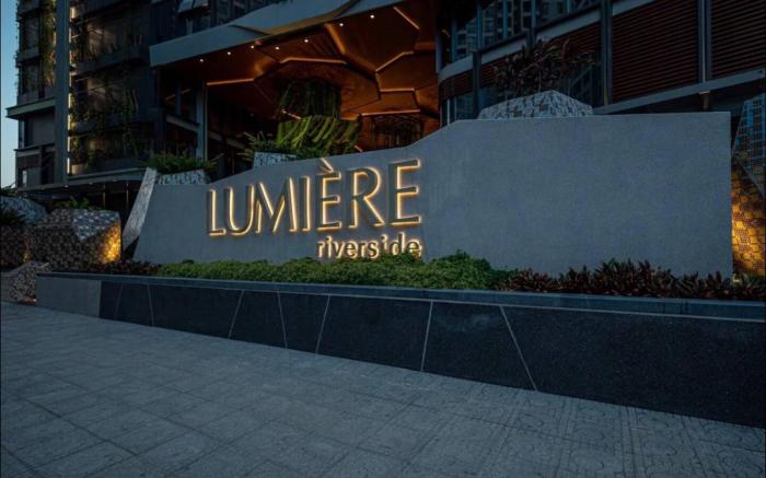 Lumiere Midtown Private Apartments D2