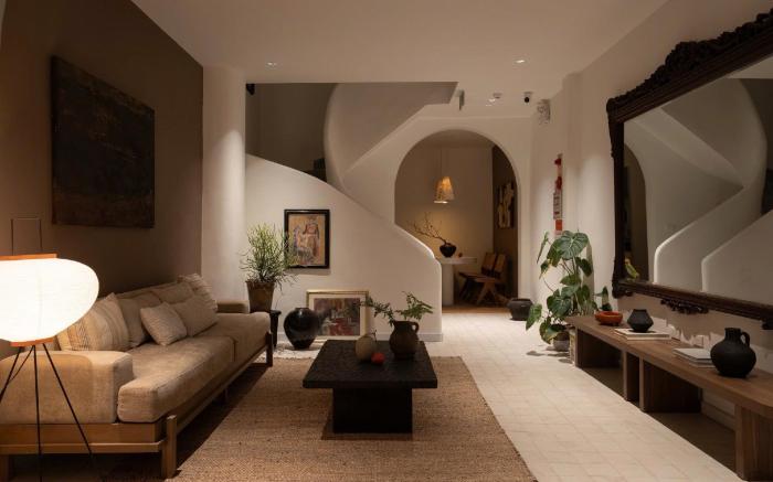 A Stay In Hà Nội