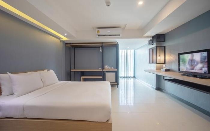 Nora Lakeview Hotel