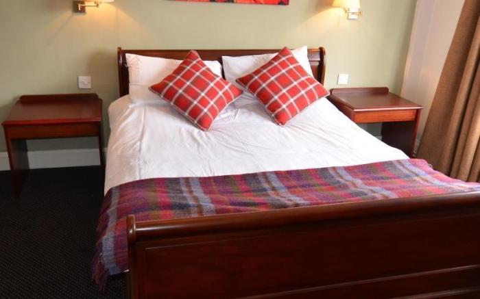 The Broadway Hotel and Carvery