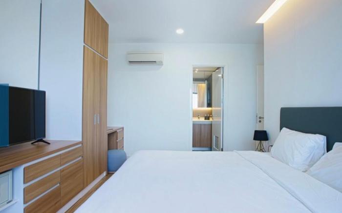 Căn hộ dịch vụ 2 pn tại Republic Plaza, gần ga T3