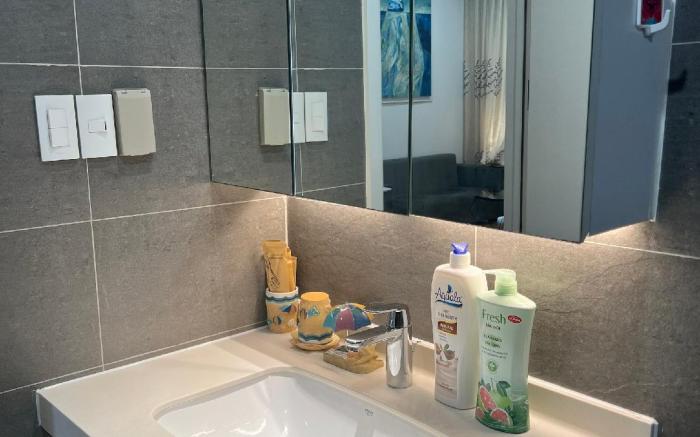 Căn hộ dịch vụ 2 pn tại Republic Plaza, gần ga T3