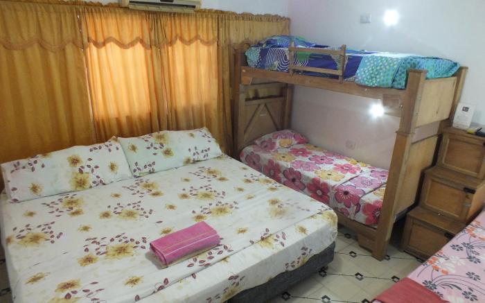 hostal malecón del rio