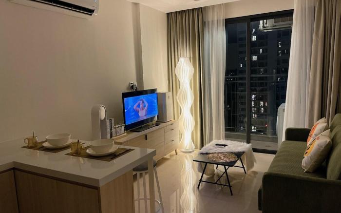 vinhomes grand park 1 bedroom apartment pool view