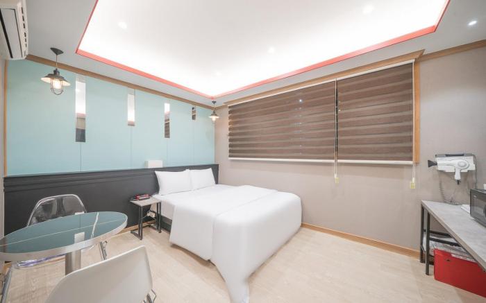 Gumi Indong Hotel Crystal